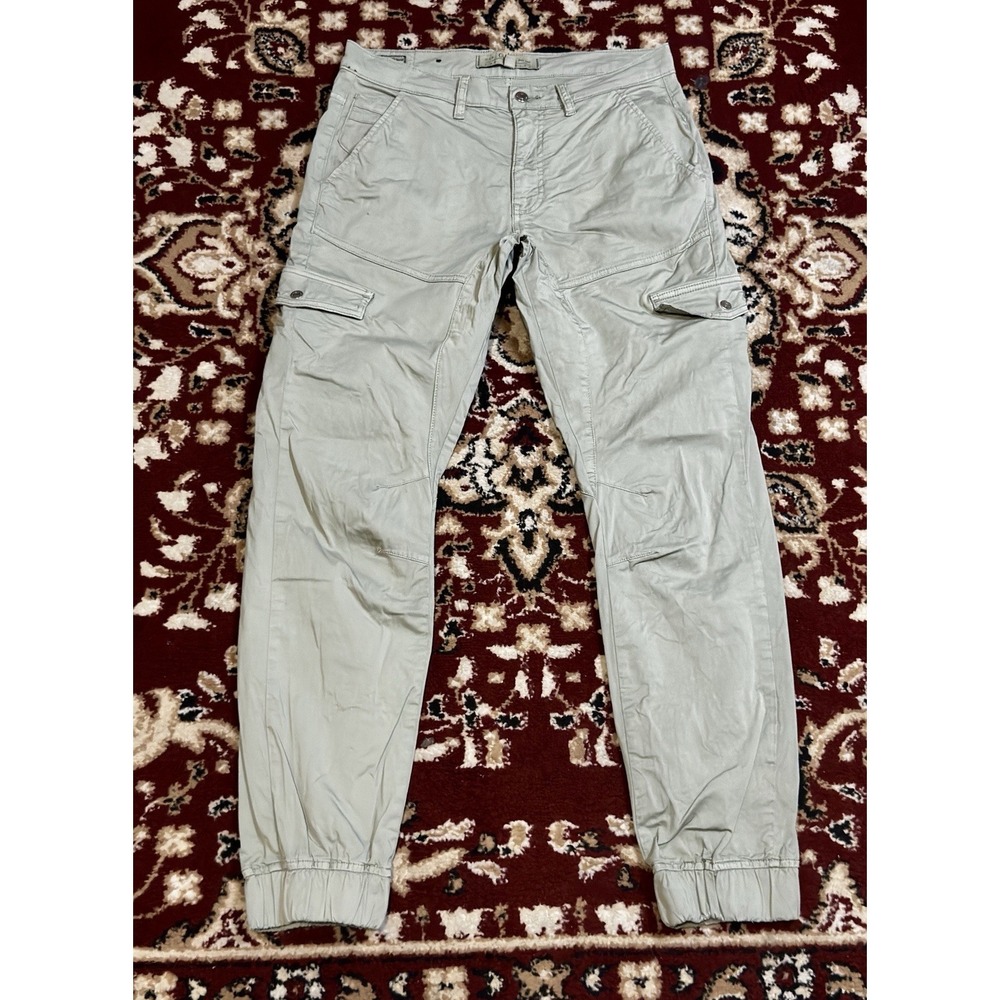 Size 31 - Guess  Kombat Cargo Pants Green